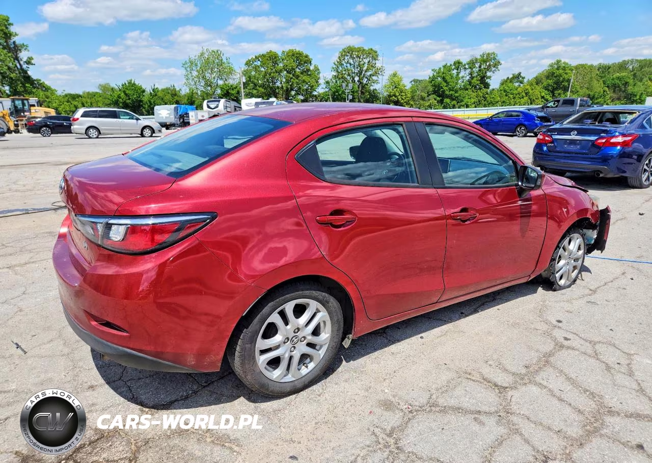 2018 Toyota Yaris Ia Base VIN:3MYDLBYVXJY313330 - 3