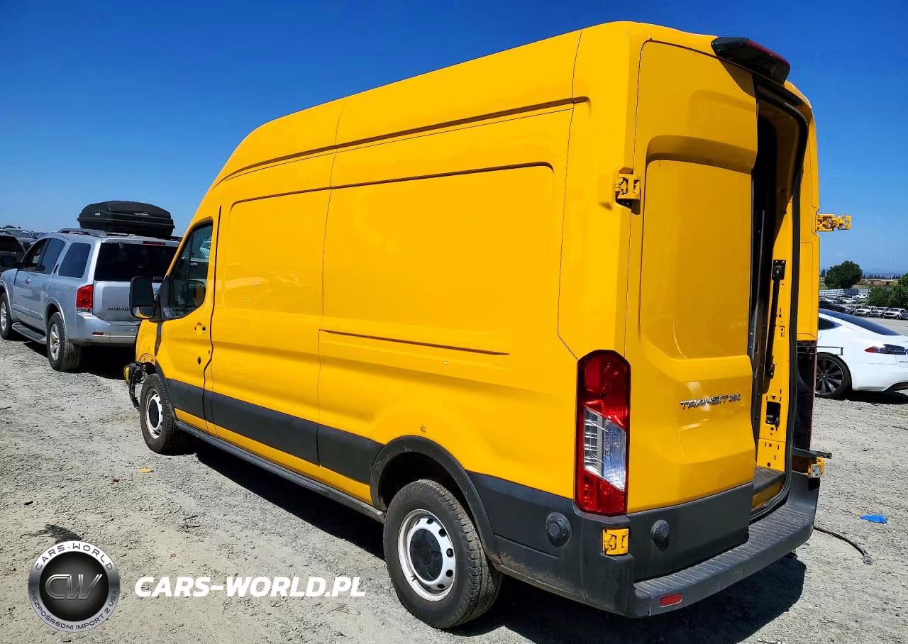 2023 Ford Transit 250 Delivery Van VIN:1FTBR1X82PKA73790 - 2