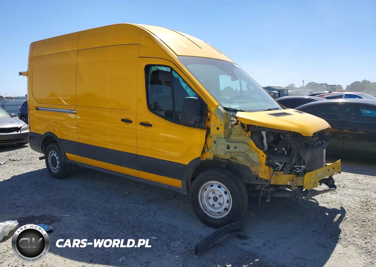 2023 Ford Transit 250 Delivery Van VIN:1FTBR1X82PKA73790 - 4