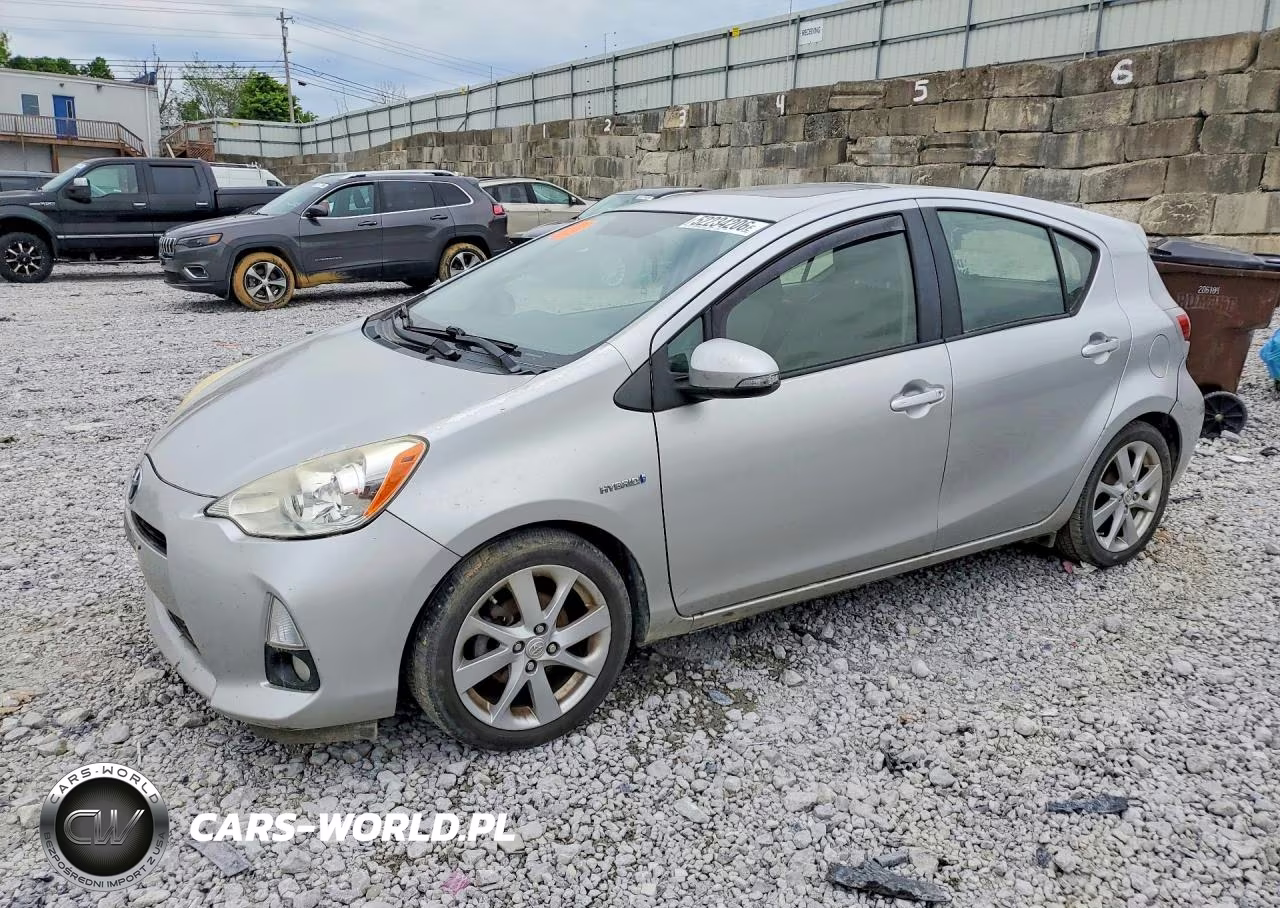 2012 Toyota Prius C Four