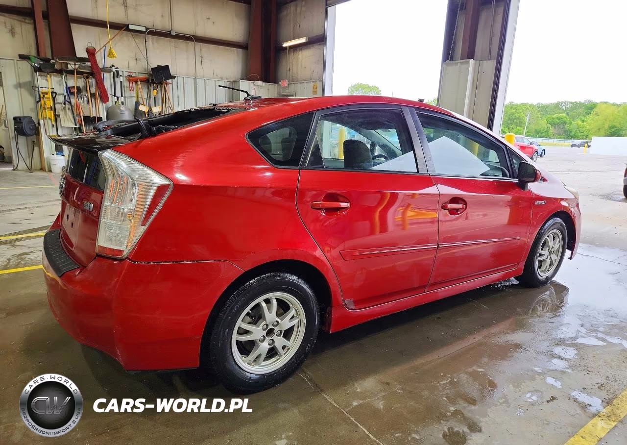 2011 Toyota Prius Four VIN:JTDKN3DU1B5326954 - 3