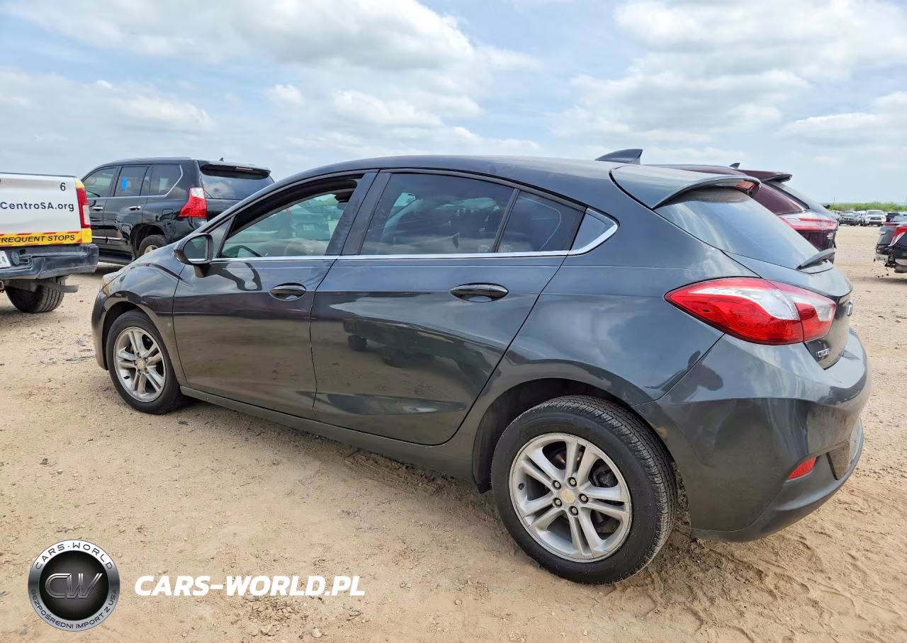 2018 Chev Cruise VIN:3G1BE6SM6JS622490 - 2