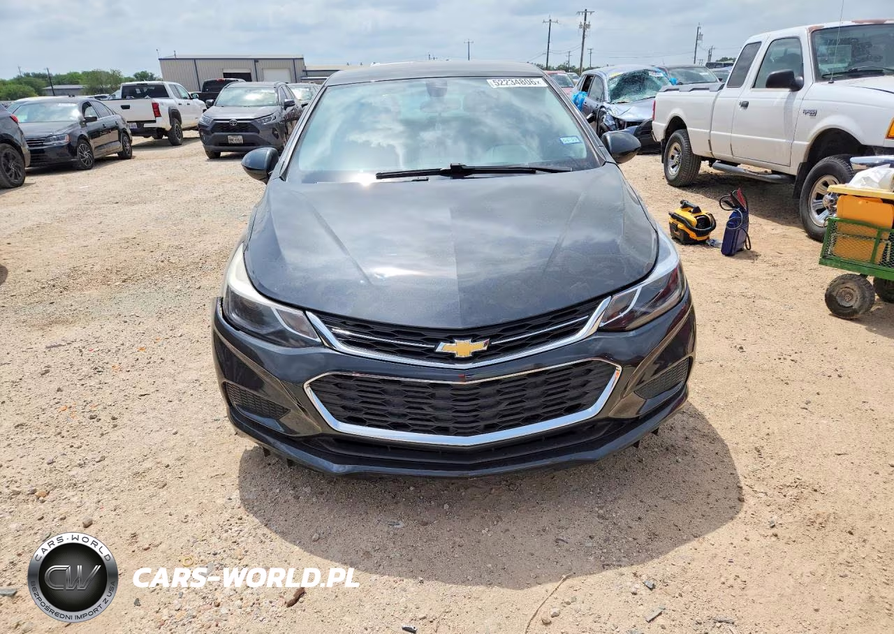 2018 Chev Cruise VIN:3G1BE6SM6JS622490 - 5