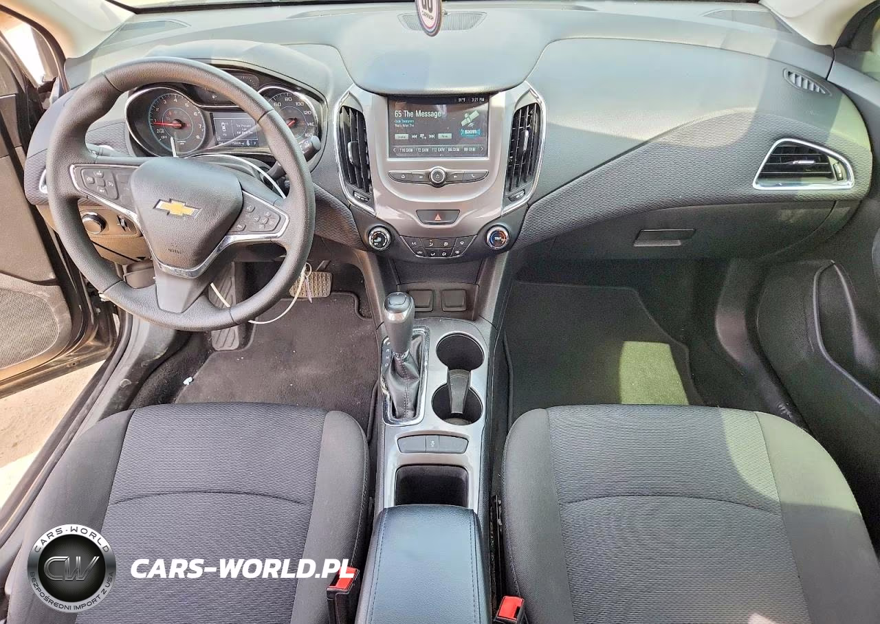 2018 Chev Cruise VIN:3G1BE6SM6JS622490 - 8