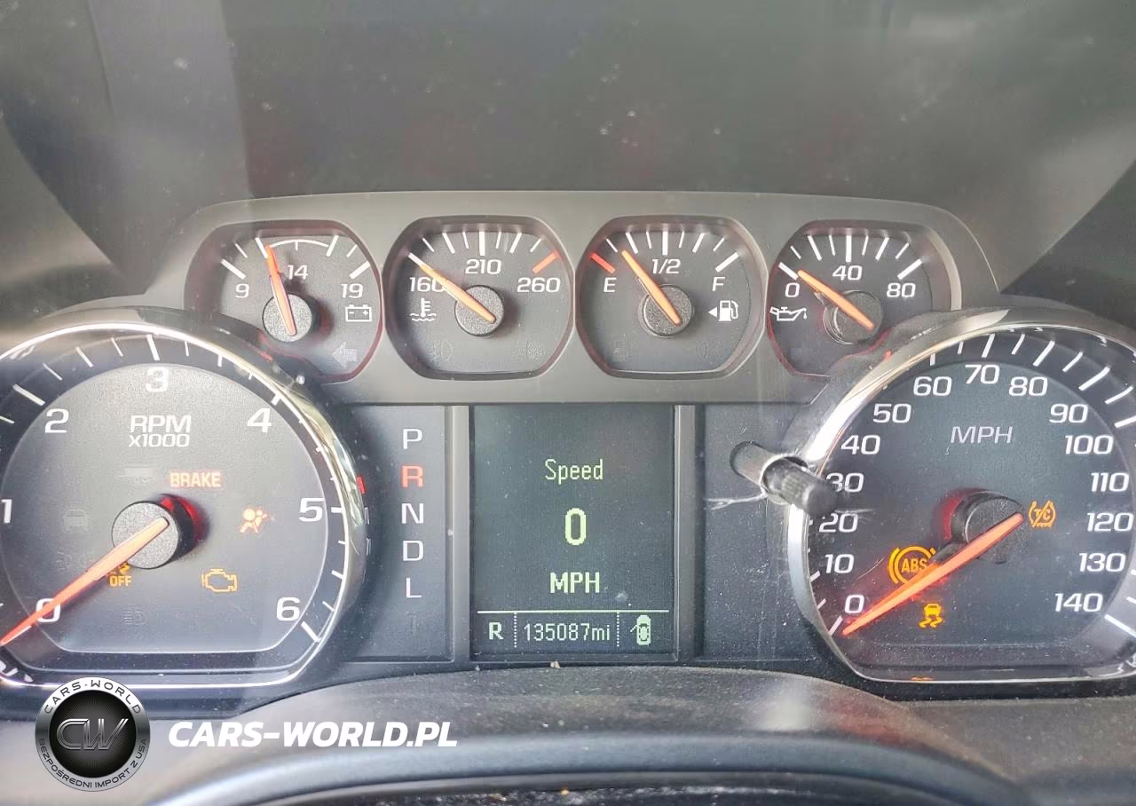 2018 Chevrolet Silverado K1500 VIN:1GCVKNEC6JZ239162 - 9