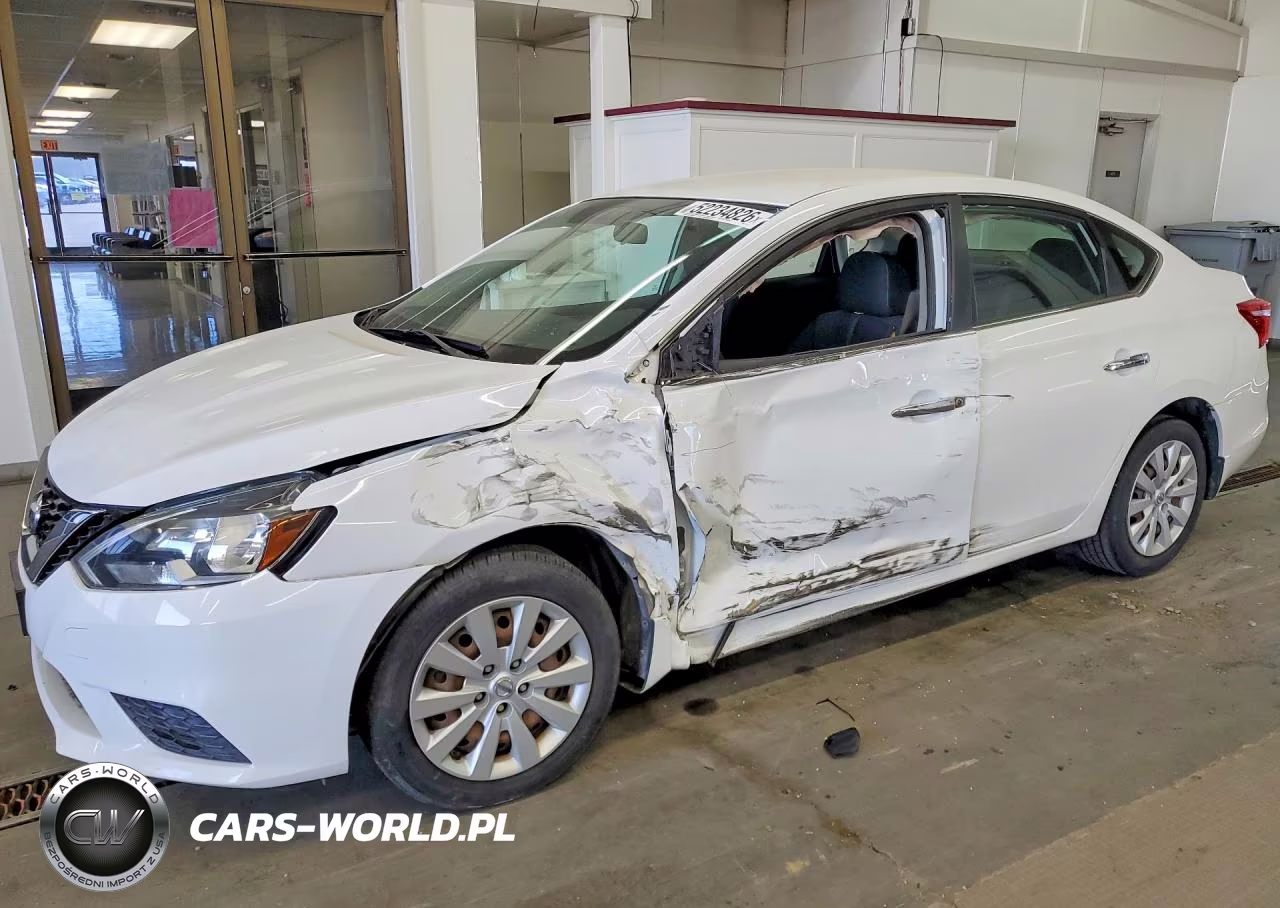 2016 Nissan Sentra S – zdjęcie 1 z 12