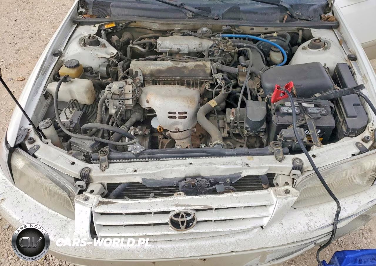 1999 Toyota Camry Le VIN:JT2BG28K7X0350945 - 11