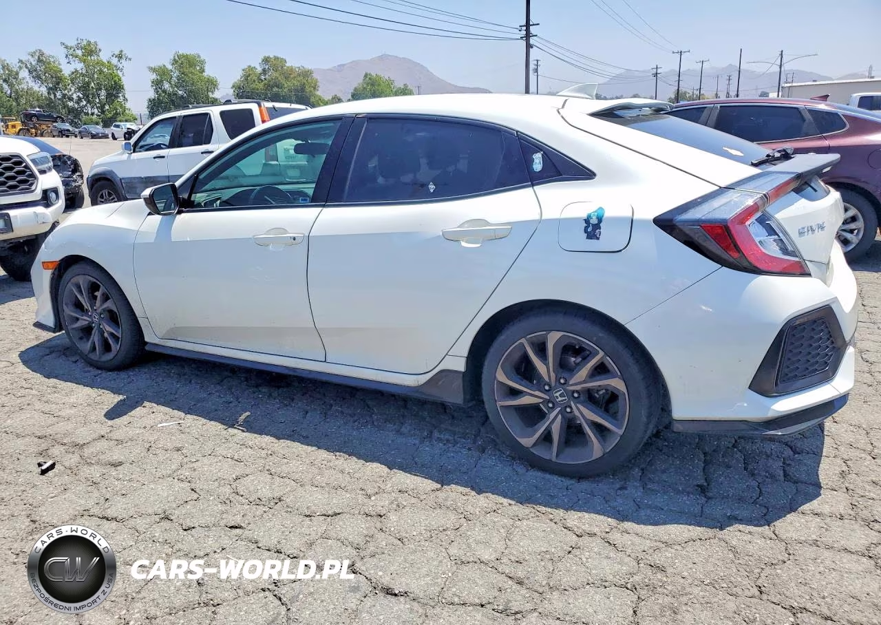 2019 Honda Civic Sport VIN:SHHFK7H49KU401313 - 2