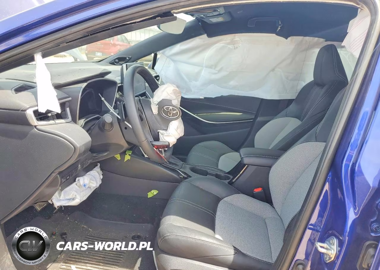 2024 Toyota Corolla Xse VIN:JTNC4MBE1R3217081 - 7