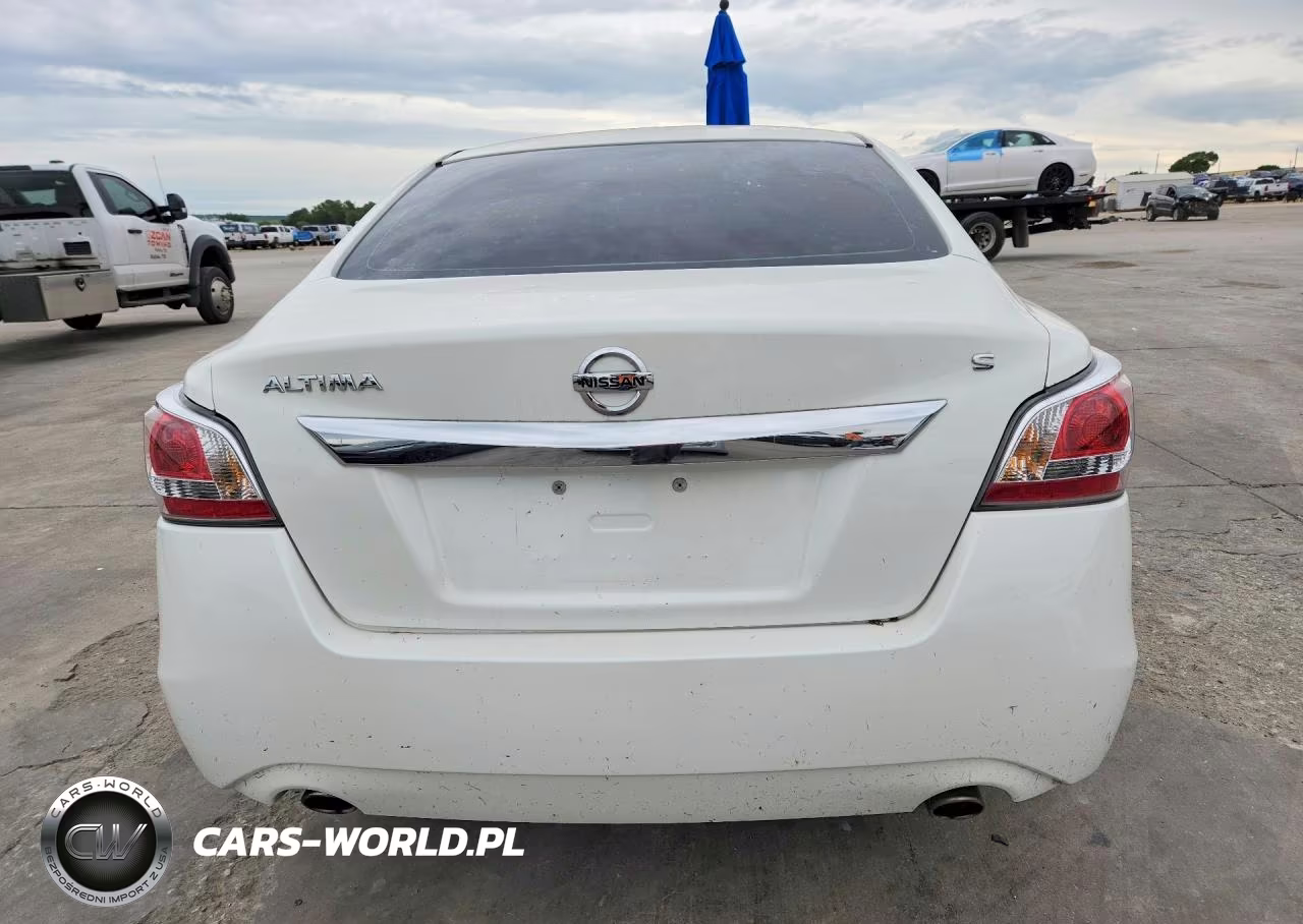 2015 Nissan Altima 2.5 S VIN:1N4AL3AP7FN310365 - 6