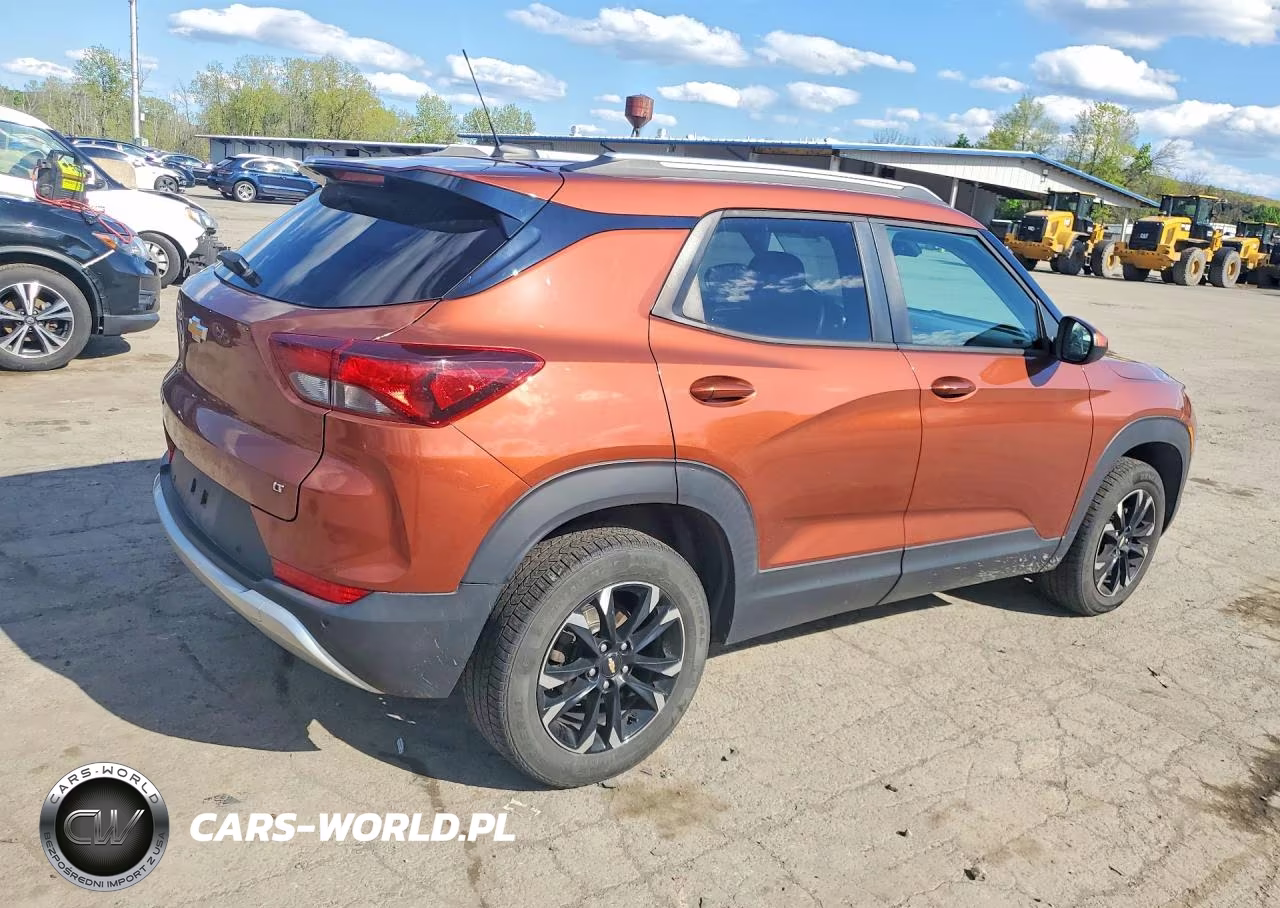 2021 Chevrolet Trailblazer Lt VIN:KL79MRSL4MB046445 - 3