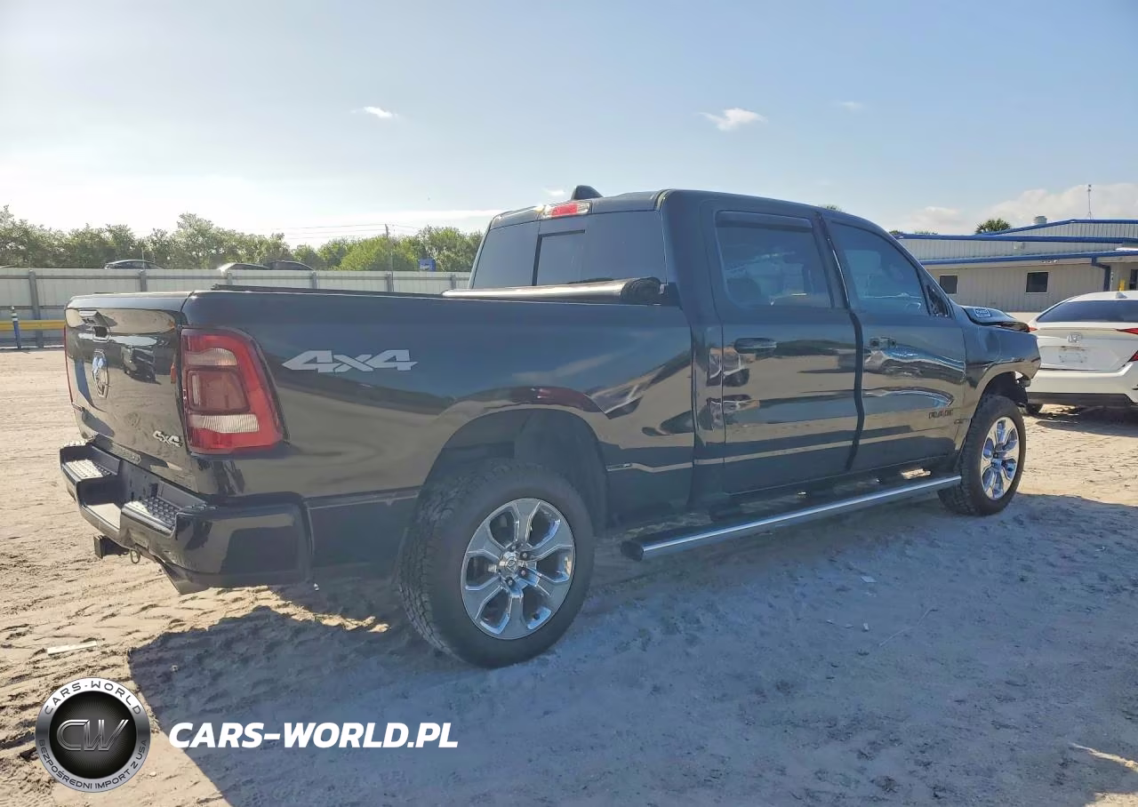 2019 Ram 1500 Big Horn VIN:1C6SRFMT3KN754562 - 3