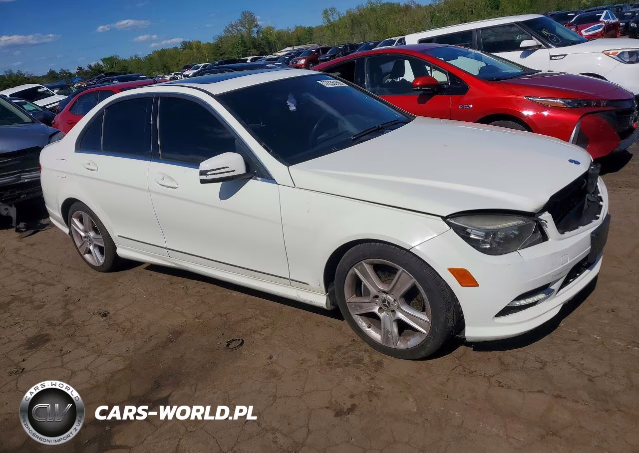 2011 Mercedes-Benz C 300 4Matic VIN:WDDGF8BB5BR149387 - 4