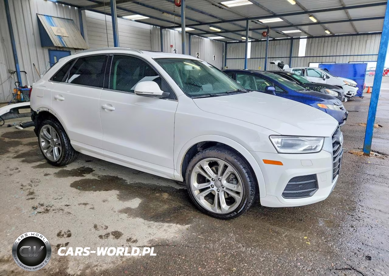 2016 Audi Q3 Premium Plus VIN:WA1EFCFS7GR000513 - 4