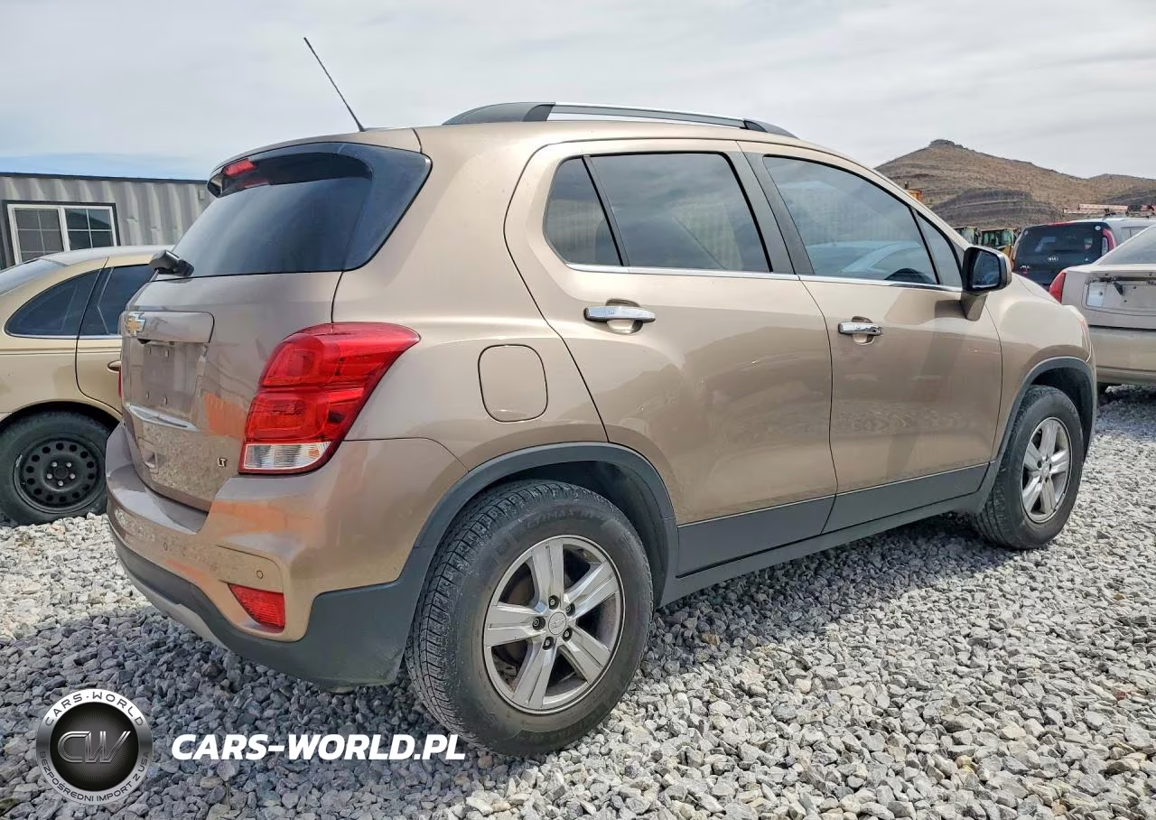 2018 Chevrolet Trax 1Lt VIN:3GNCJLSBXJL371706 - 3