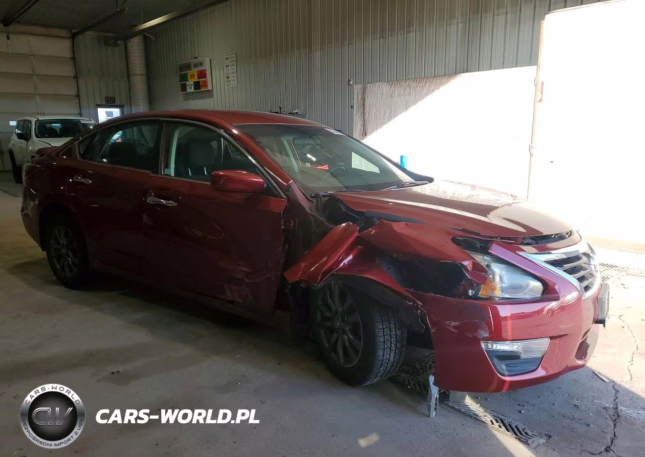 2015 Nissan Altima 2.5 S VIN:1N4AL3AP5FC466707 - 4