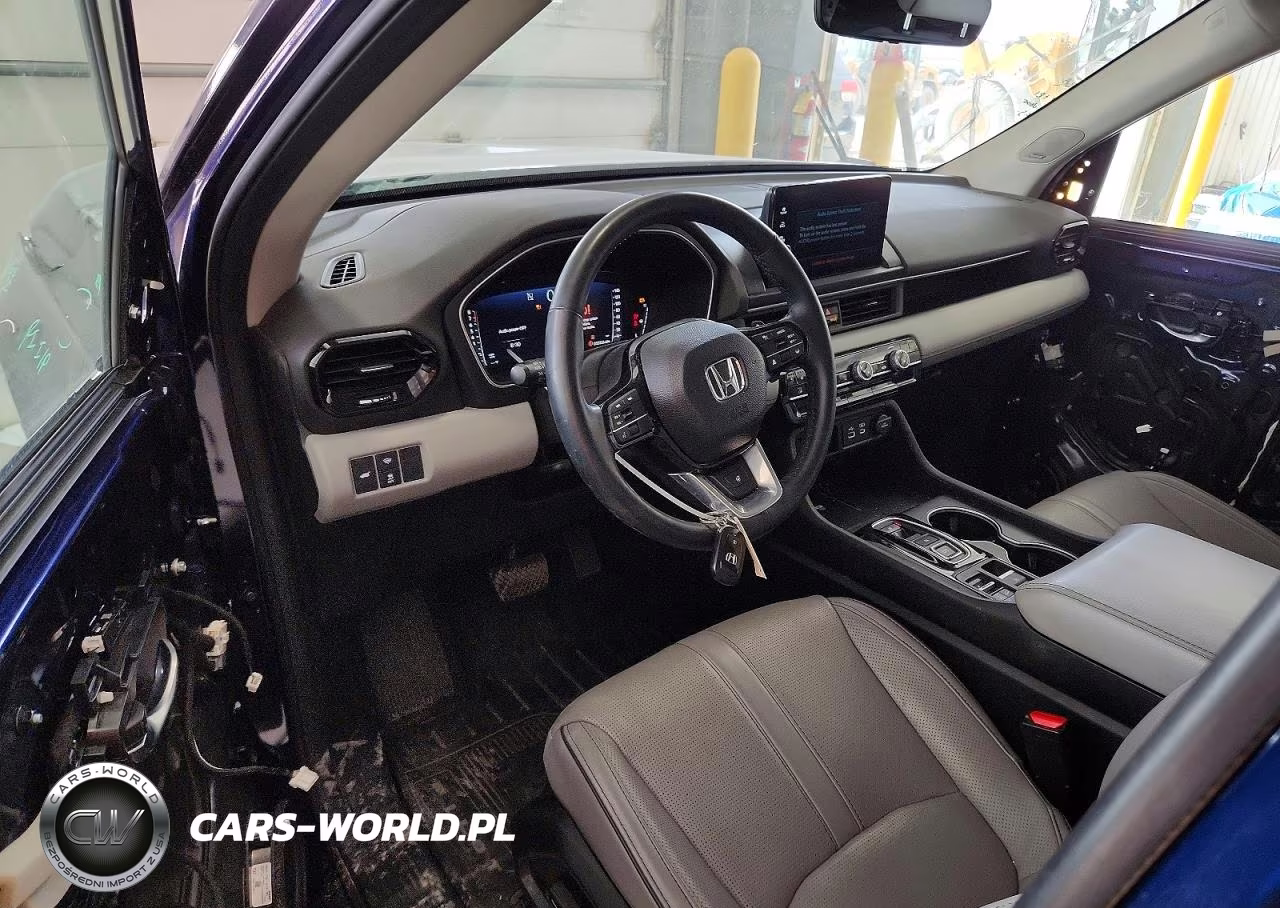 2023 Honda Pilot Elite VIN:5FNYG1H84PB035523 - 8