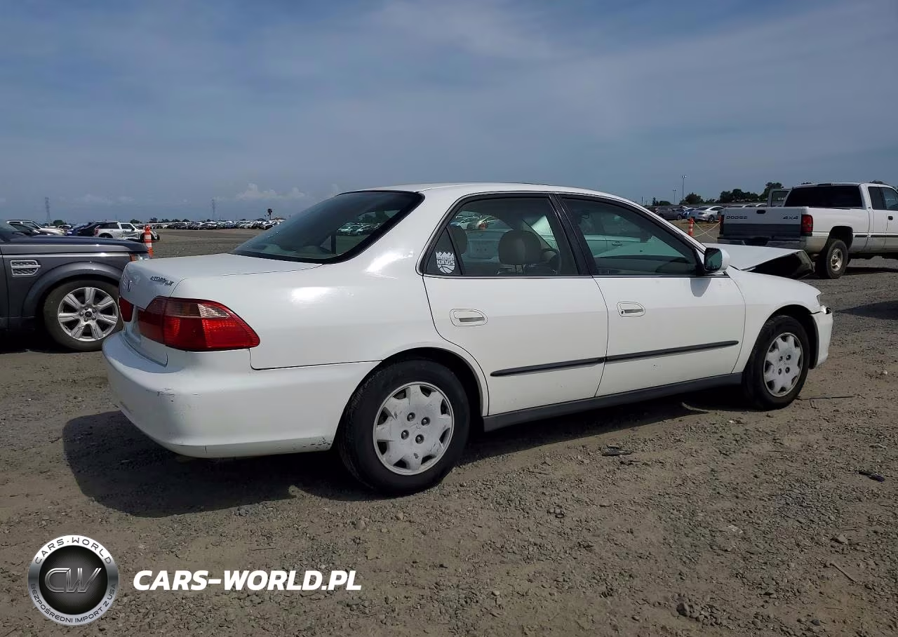 1999 Honda Accord Lx VIN:JHMCG6656XC006889 - 3