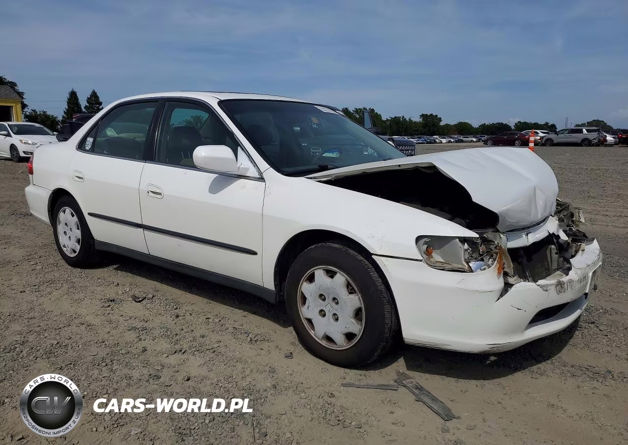 1999 Honda Accord Lx VIN:JHMCG6656XC006889 - 4