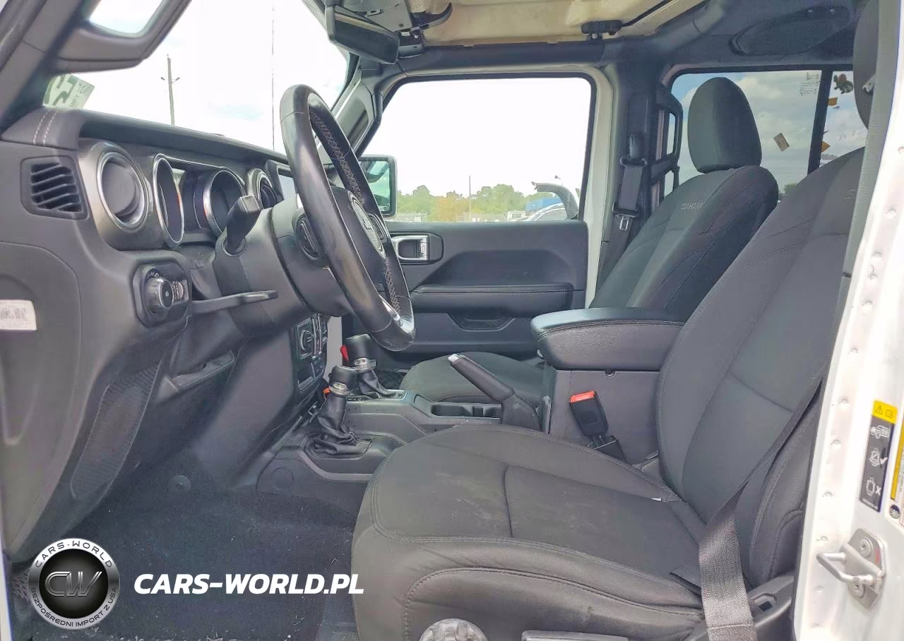 2020 Jeep Wrangler Unlimited Sahara VIN:1C4HJXEG5LW348909 - 7