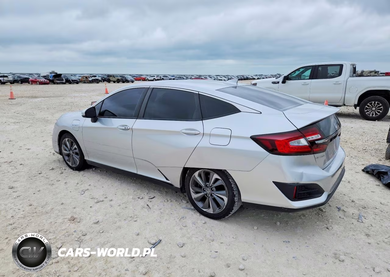 2018 Honda Clarity Touring VIN:JHMZC5F39JC001319 - 2
