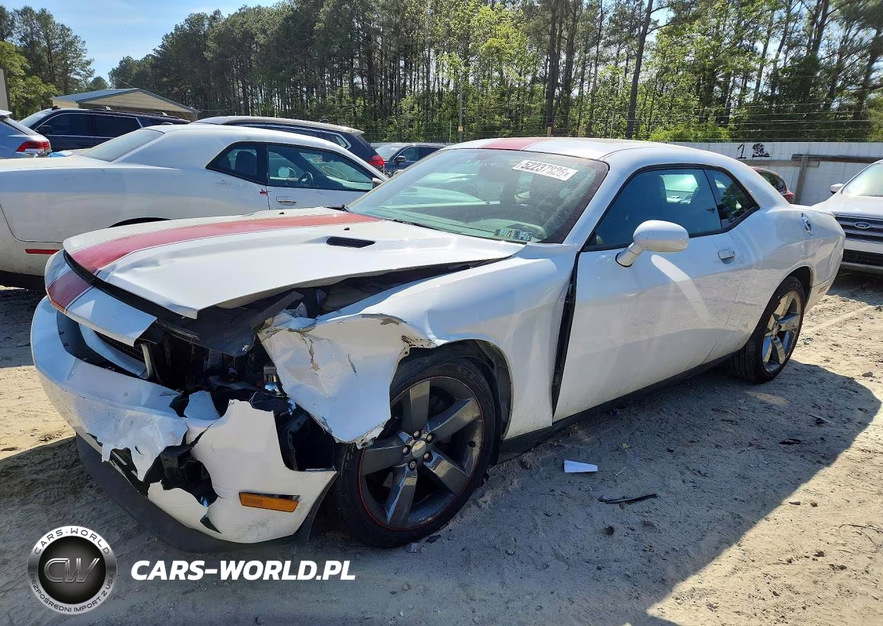 2014 Dodge Challenger Sxt