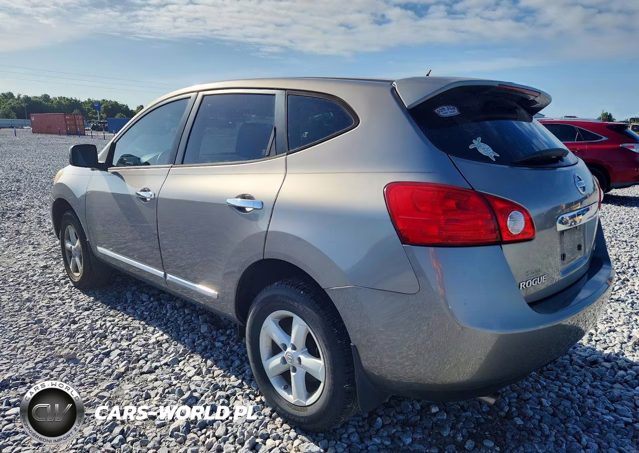 2013 Nissan Rogue S VIN:JN8AS5MT1DW041373 - 2