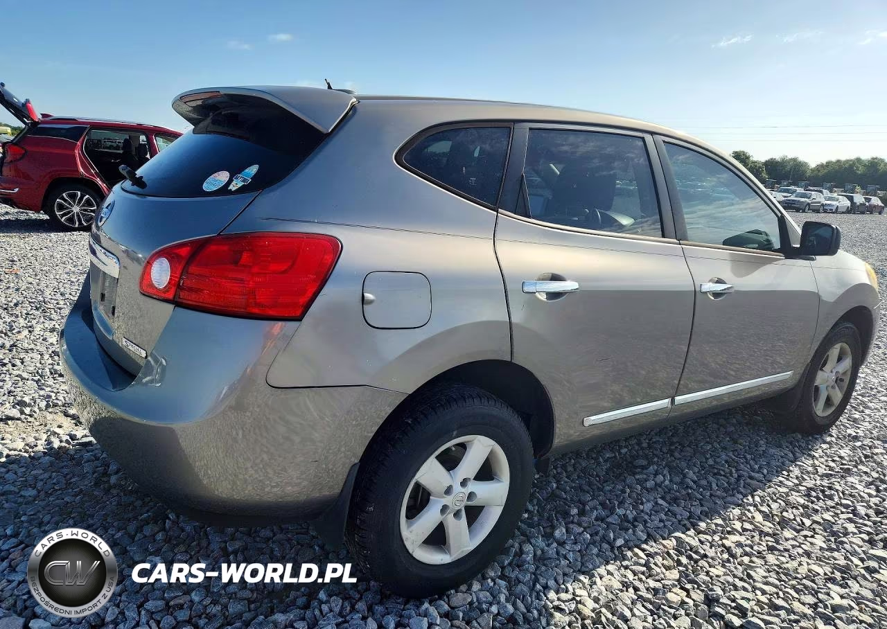 2013 Nissan Rogue S VIN:JN8AS5MT1DW041373 - 3