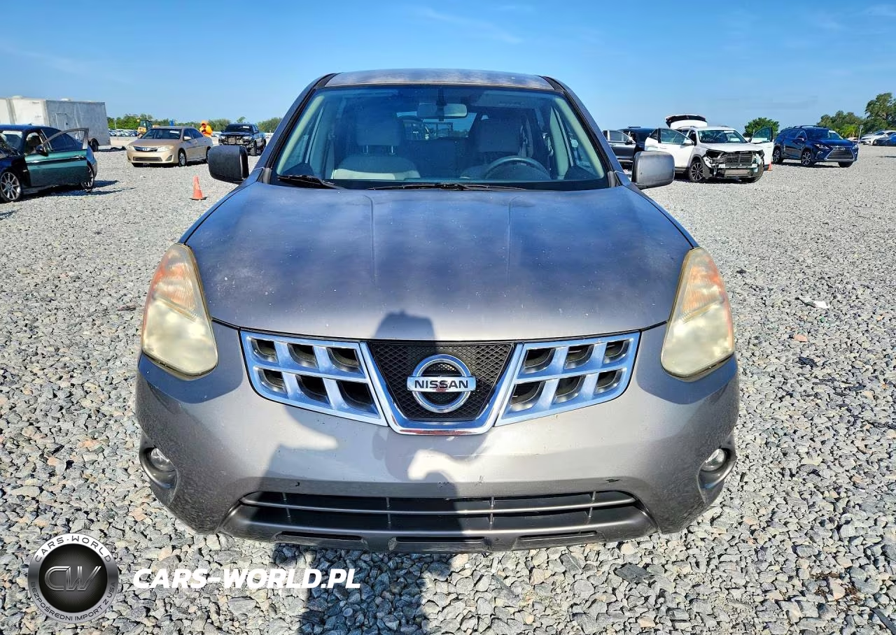 2013 Nissan Rogue S VIN:JN8AS5MT1DW041373 - 5