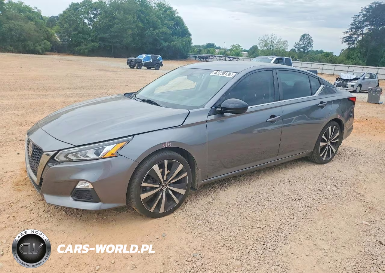 2019 Nissan Altima Sr – zdjęcie 1 z 12