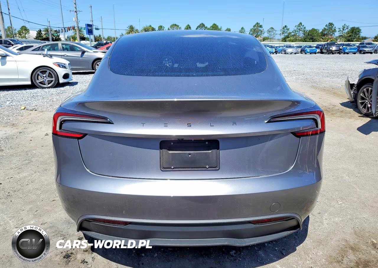 2025 Tesla Model 3 VIN:5YJ3E1EAXSF059700 - 6