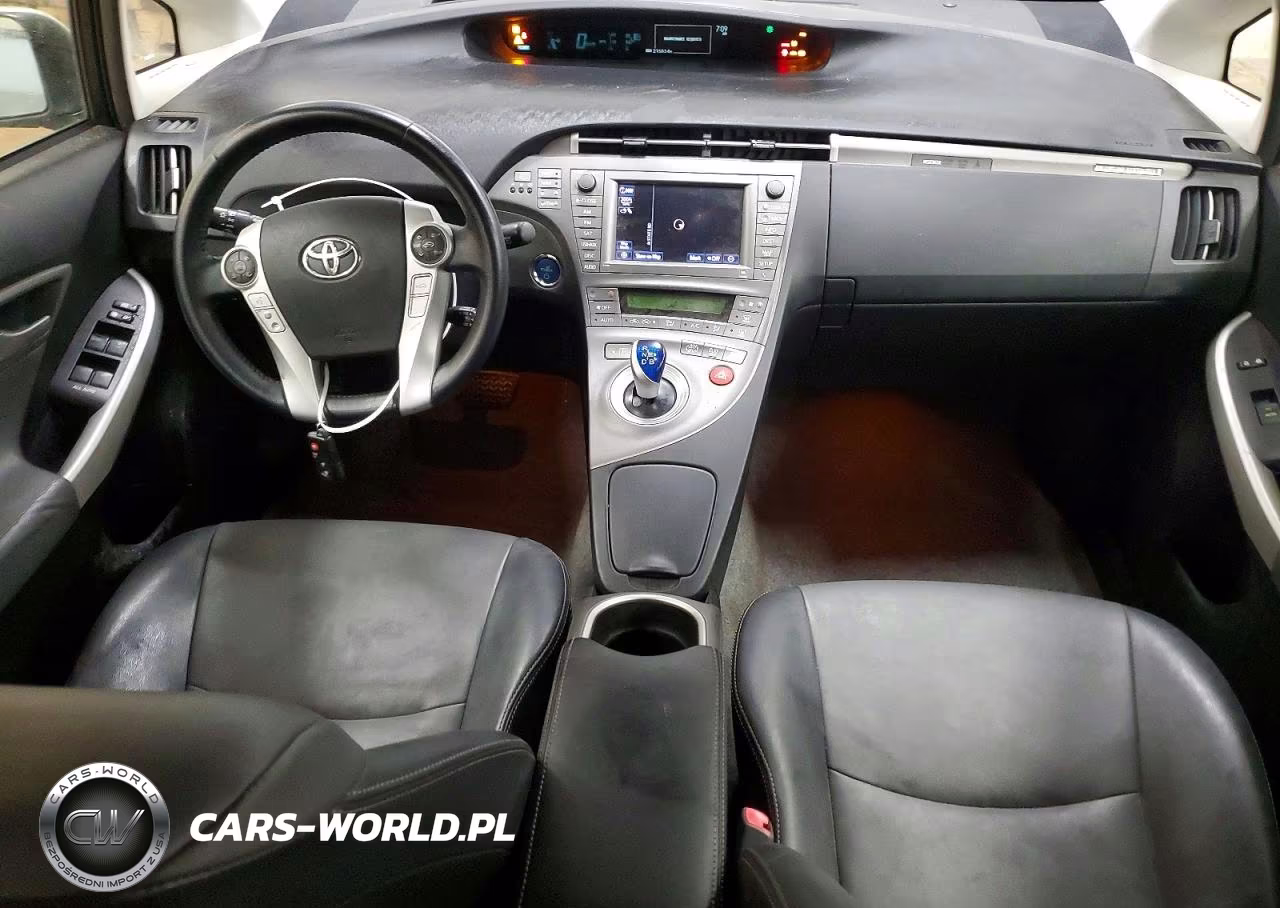 2012 Toyota Prius Plug-In Hybrid Advanced VIN:JTDKN3DP3C3019762 - 8