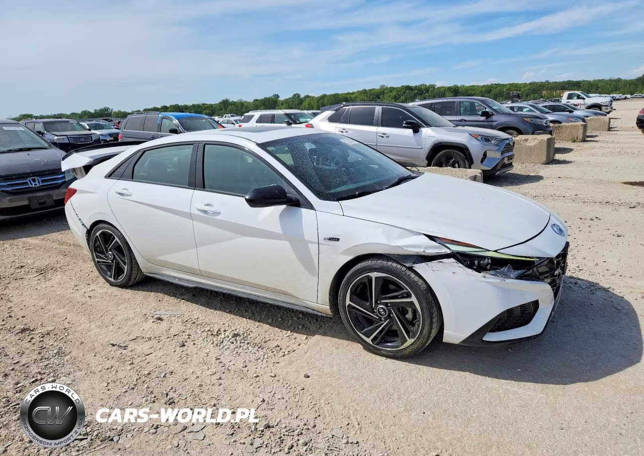 2023 Hyundai Elantra N Line VIN:KMHLR4AF0PU587182 - 4