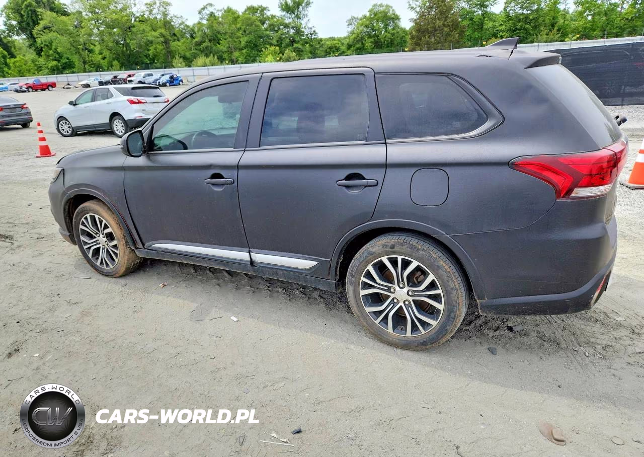 2018 Mitsubishi Outlander Se VIN:JA4AD3A39JZ035453 - 2