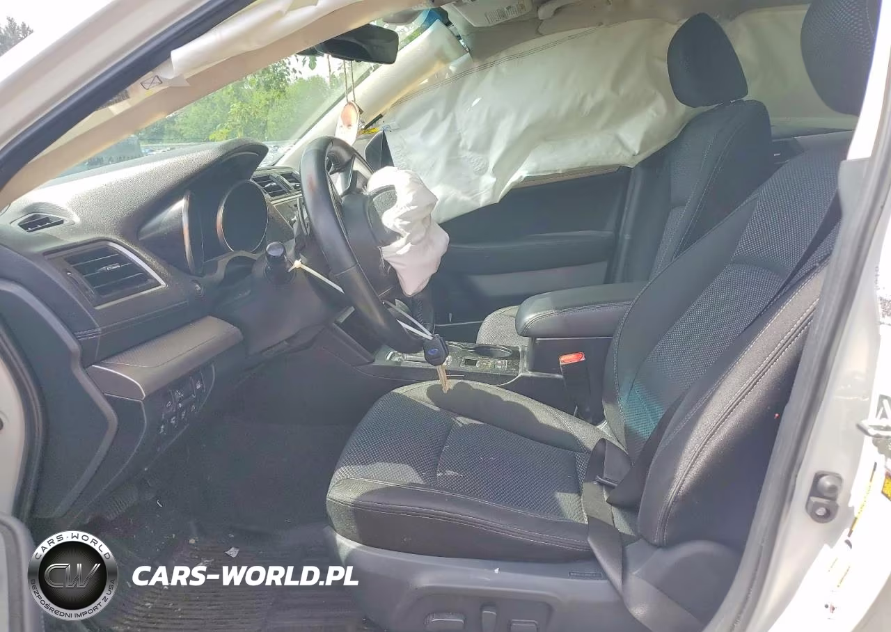 2018 Subaru Outback 2.5I Premium VIN:4S4BSAFC9J3385001 - 7