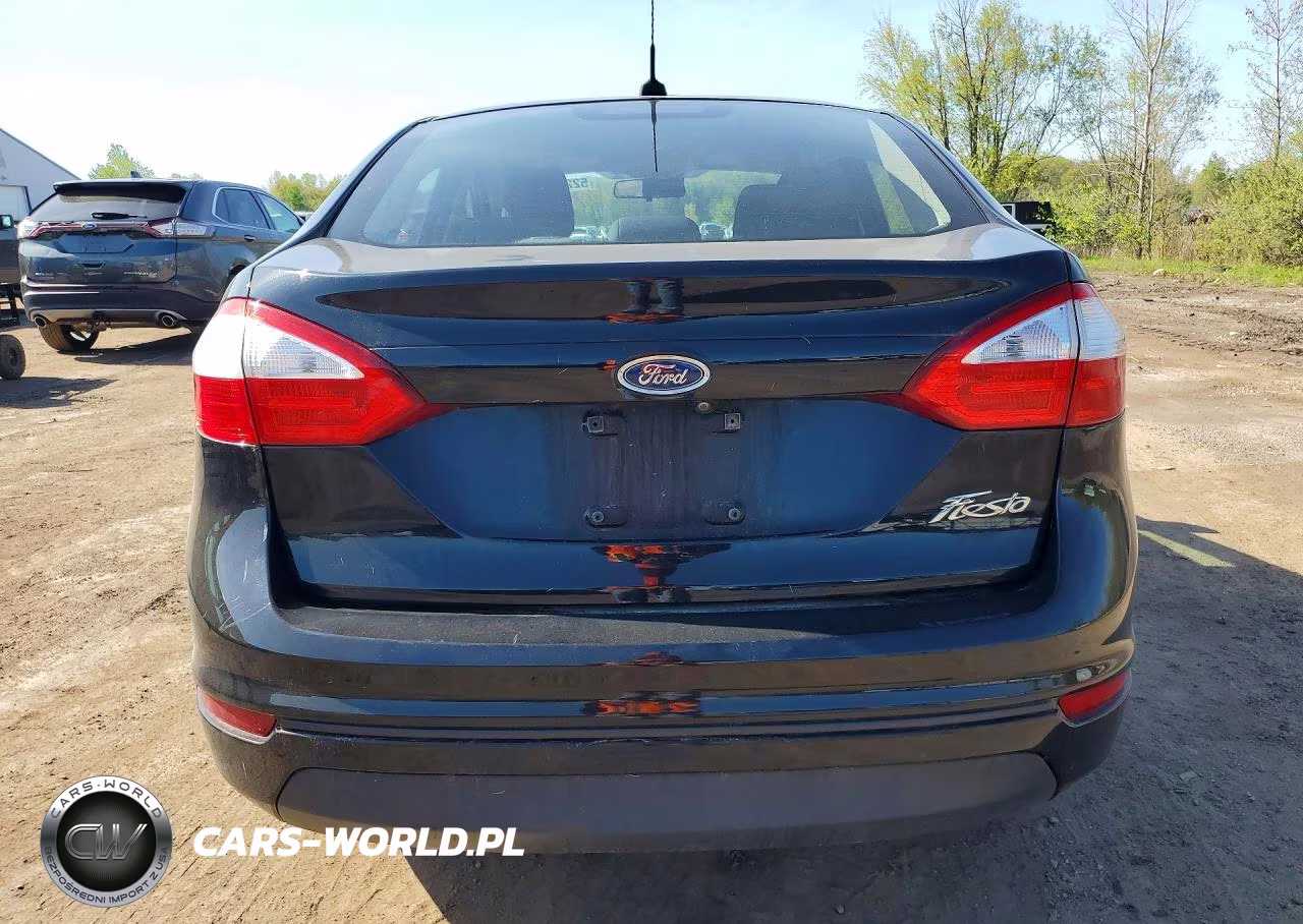 2018 Ford Fiesta S VIN:3FADP4AJ8JM119818 - 6