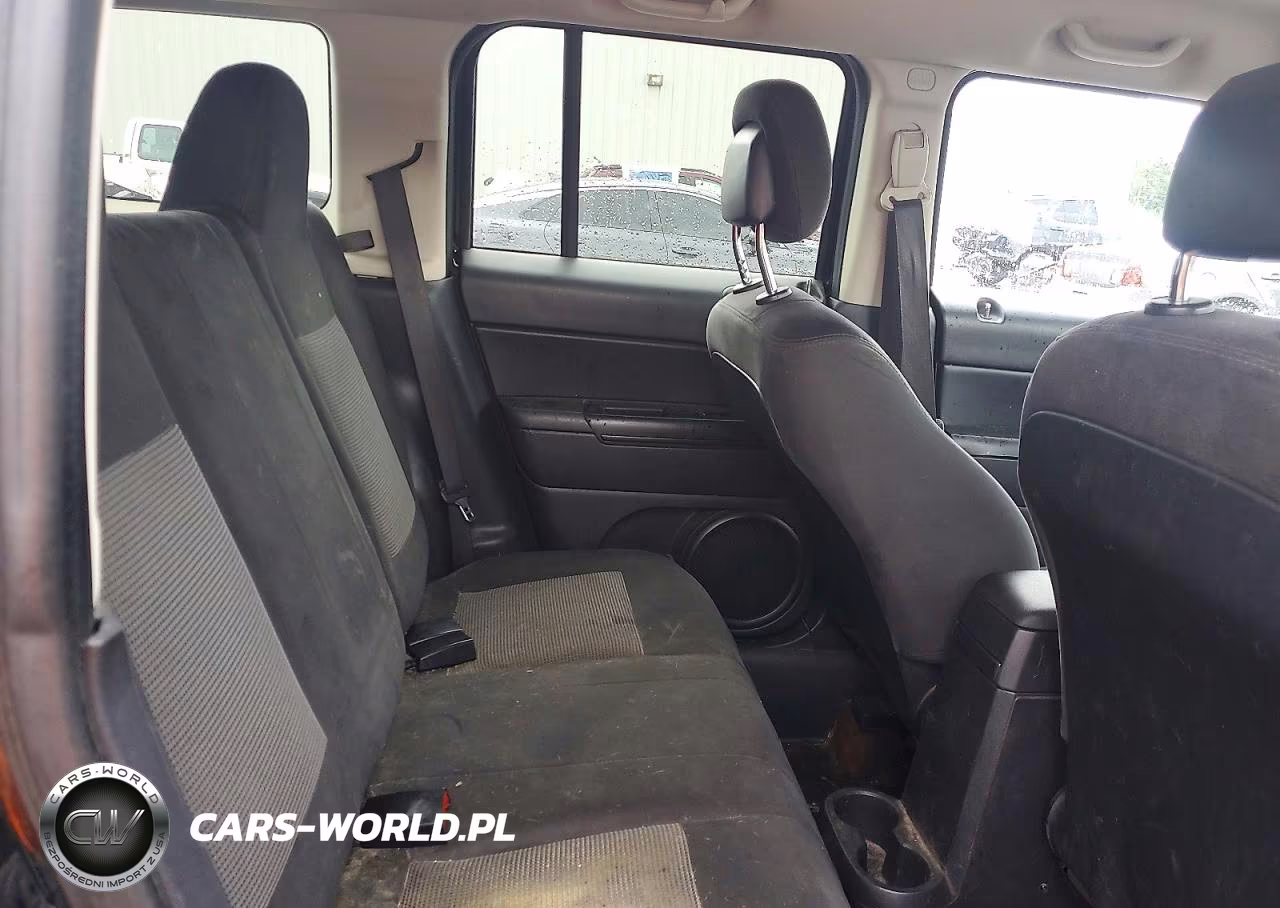 2015 Jeep Patriot Sport VIN:1C4NJPBA6FD329126 - 11