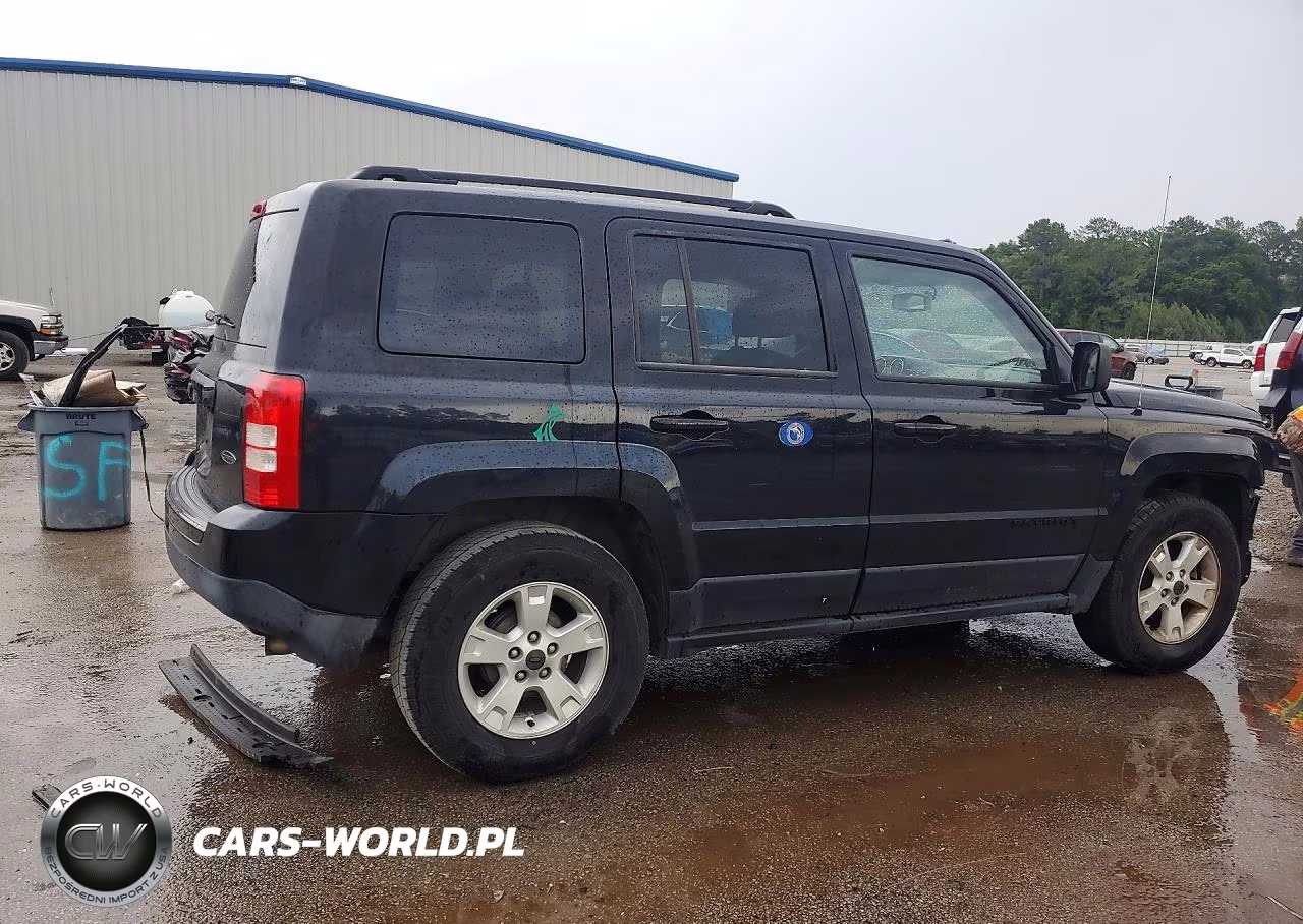 2015 Jeep Patriot Sport VIN:1C4NJPBA6FD329126 - 3