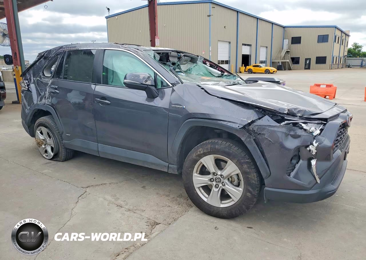2021 Toyota Rav4 Xle VIN:4T3RWRFV3MU027496 - 4