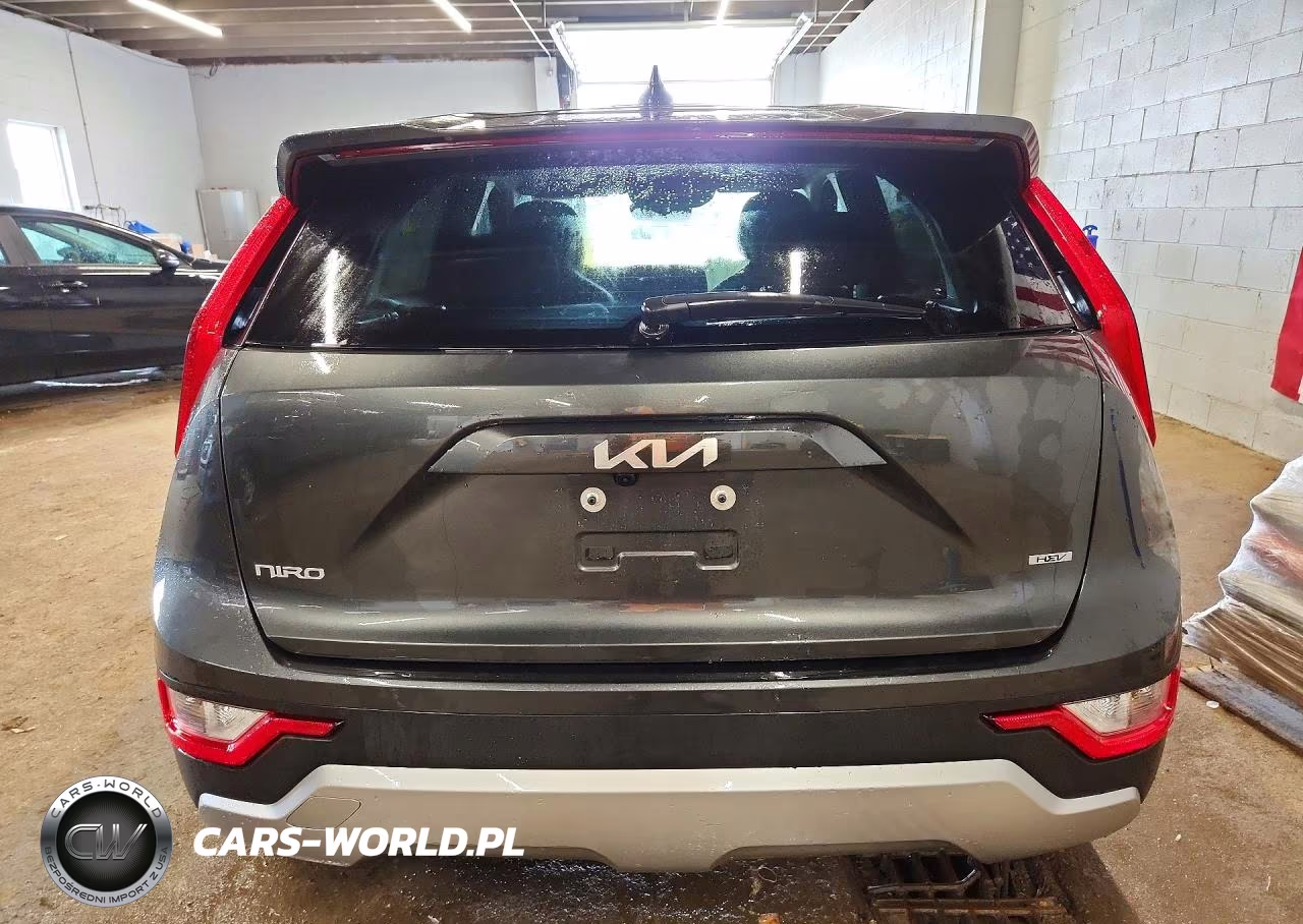 2026 Kia Niro Lx VIN:KNDCP3LE0T5322808 - 6