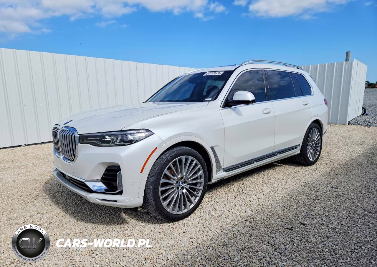 2019 BMW X7 xDrive50I