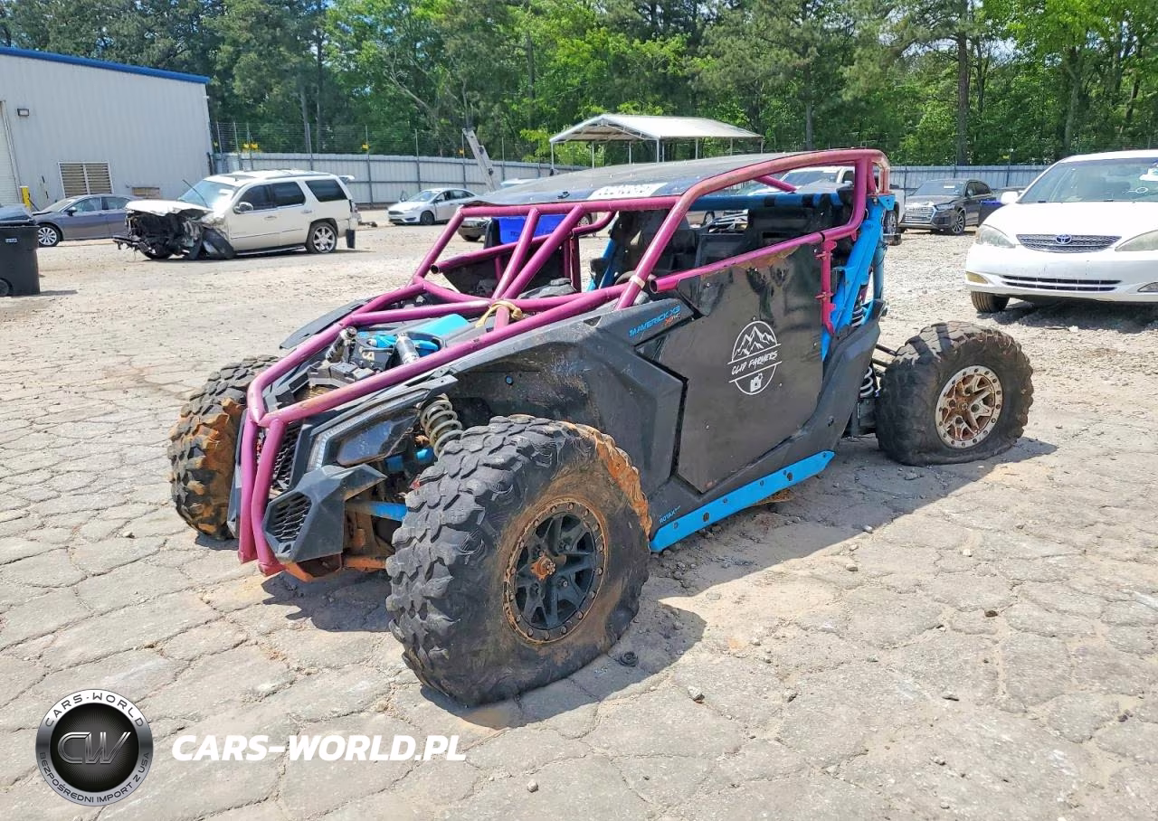 2018 Can-Am Maverick X3 Utility Vehicle VIN:3JBVVAW40JK002058 - 2
