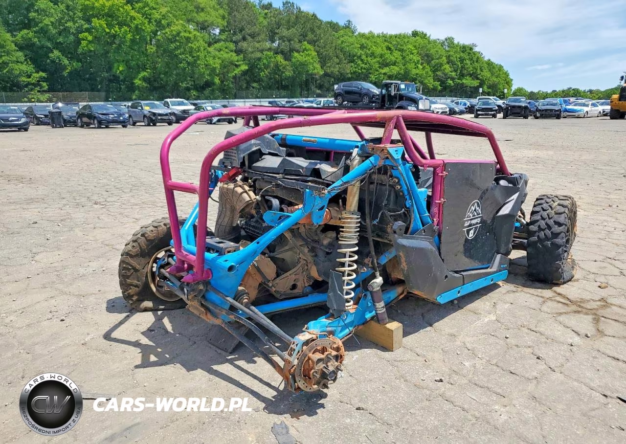 2018 Can-Am Maverick X3 Utility Vehicle VIN:3JBVVAW40JK002058 - 4