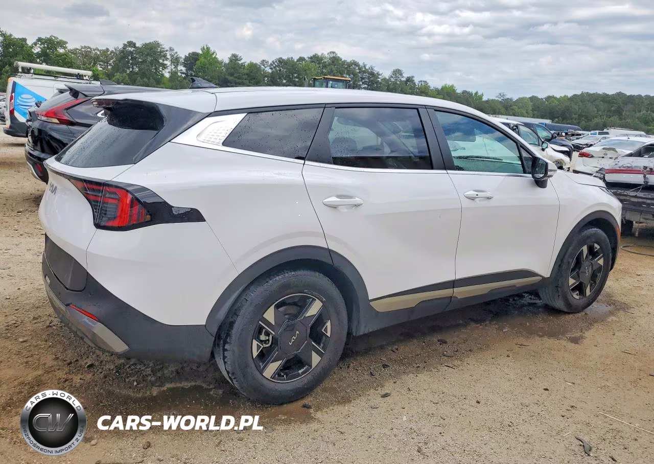 2026 Kia Sportage Lx VIN:5XYK23DF3TG359747 - 3
