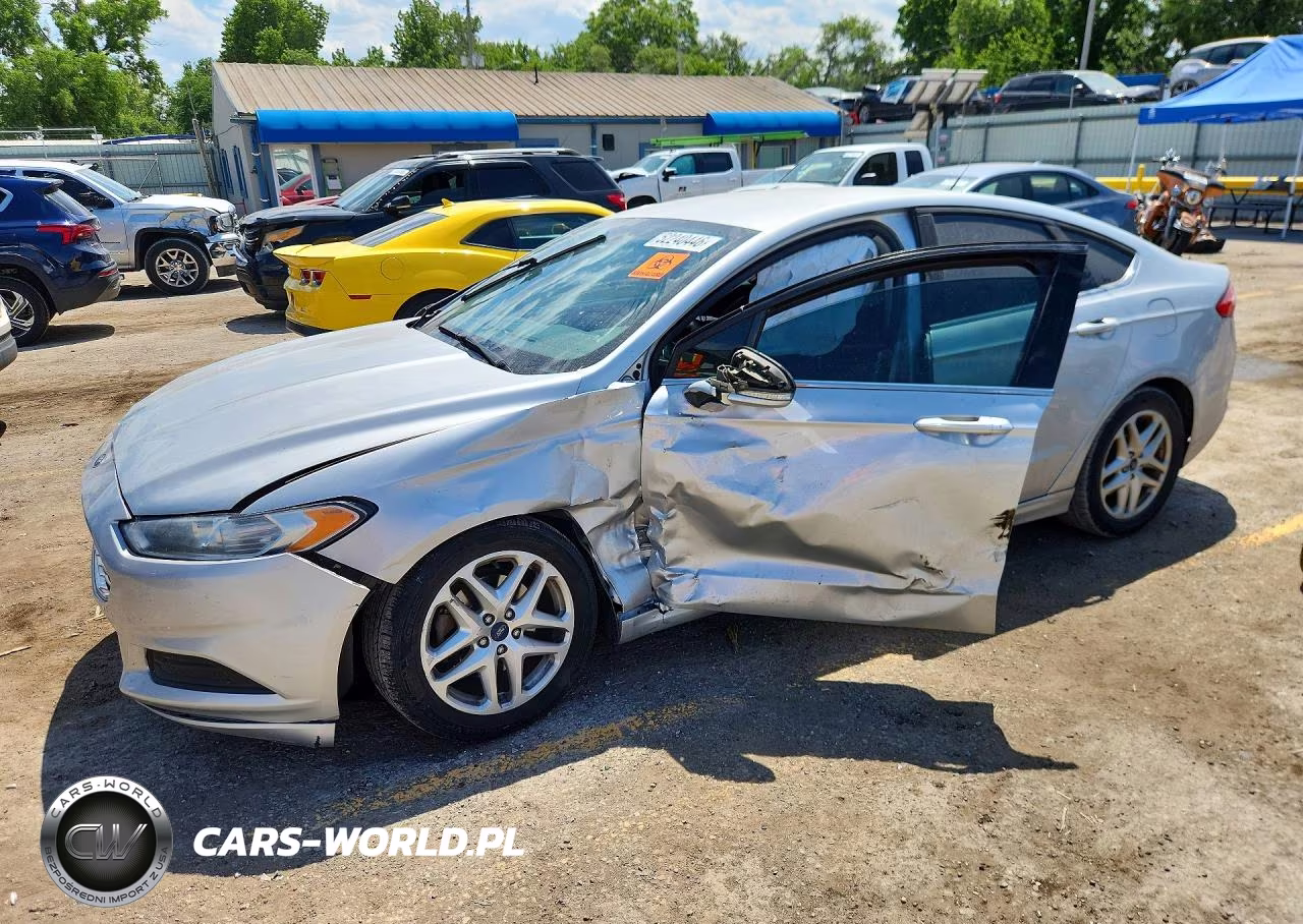 2015 Ford Fusion Se – zdjęcie 1 z 12