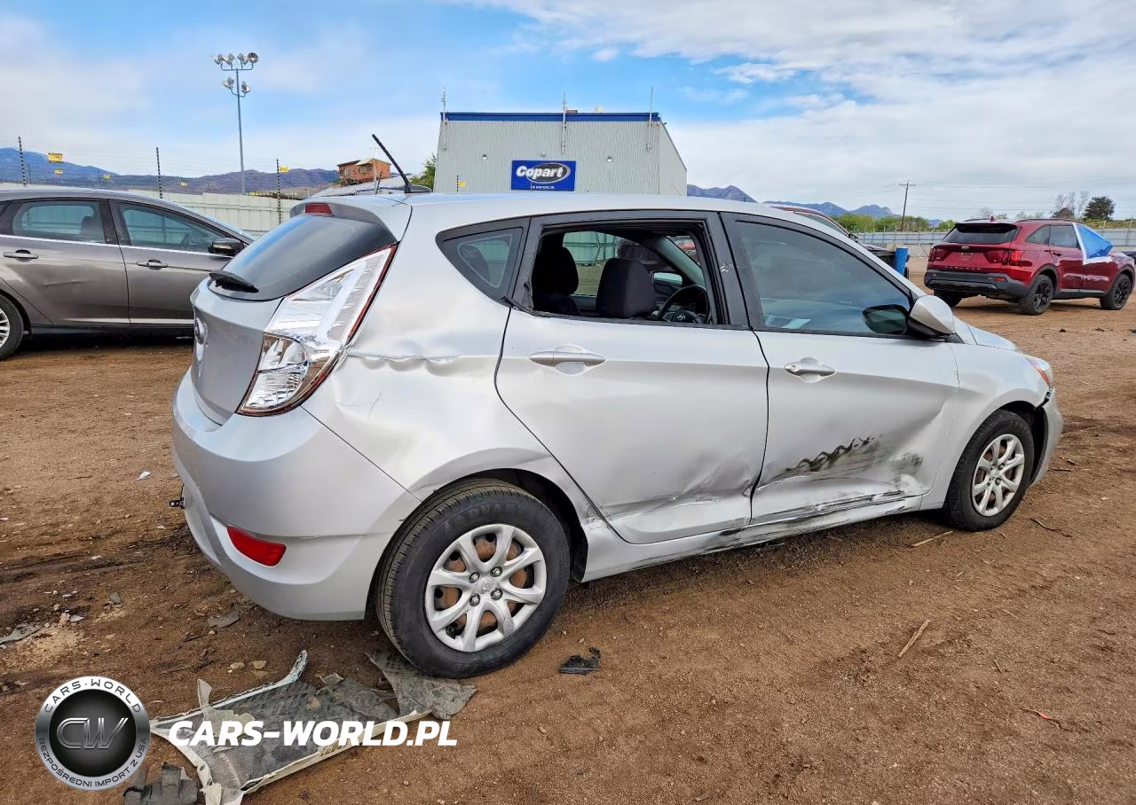 2013 Hyundai Accent Gs VIN:KMHCT5AE0DU131550 - 3