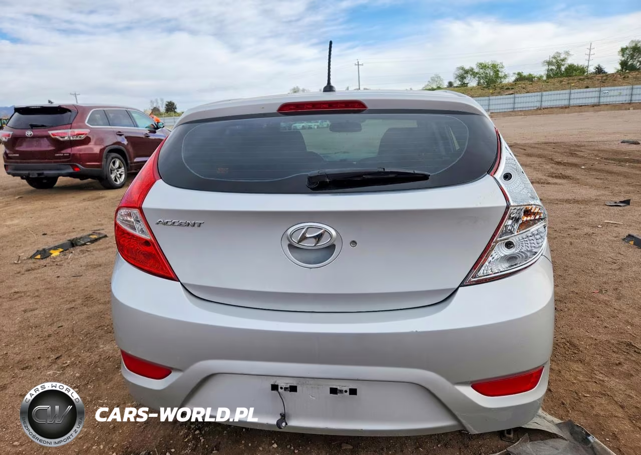 2013 Hyundai Accent Gs VIN:KMHCT5AE0DU131550 - 6
