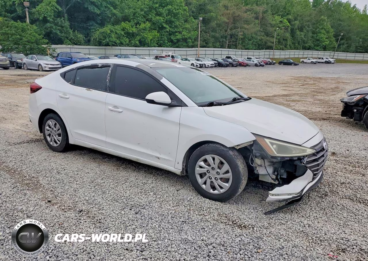 2019 Hyundai Elantra Se VIN:5NPD74LF7KH496070 - 4