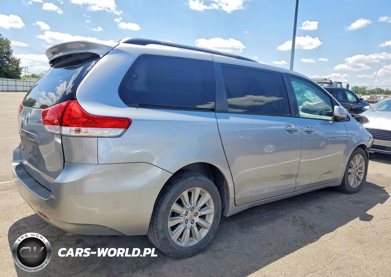 2009 Toyt Sienna VIN:5TDJK3DC7CS036290 - 3