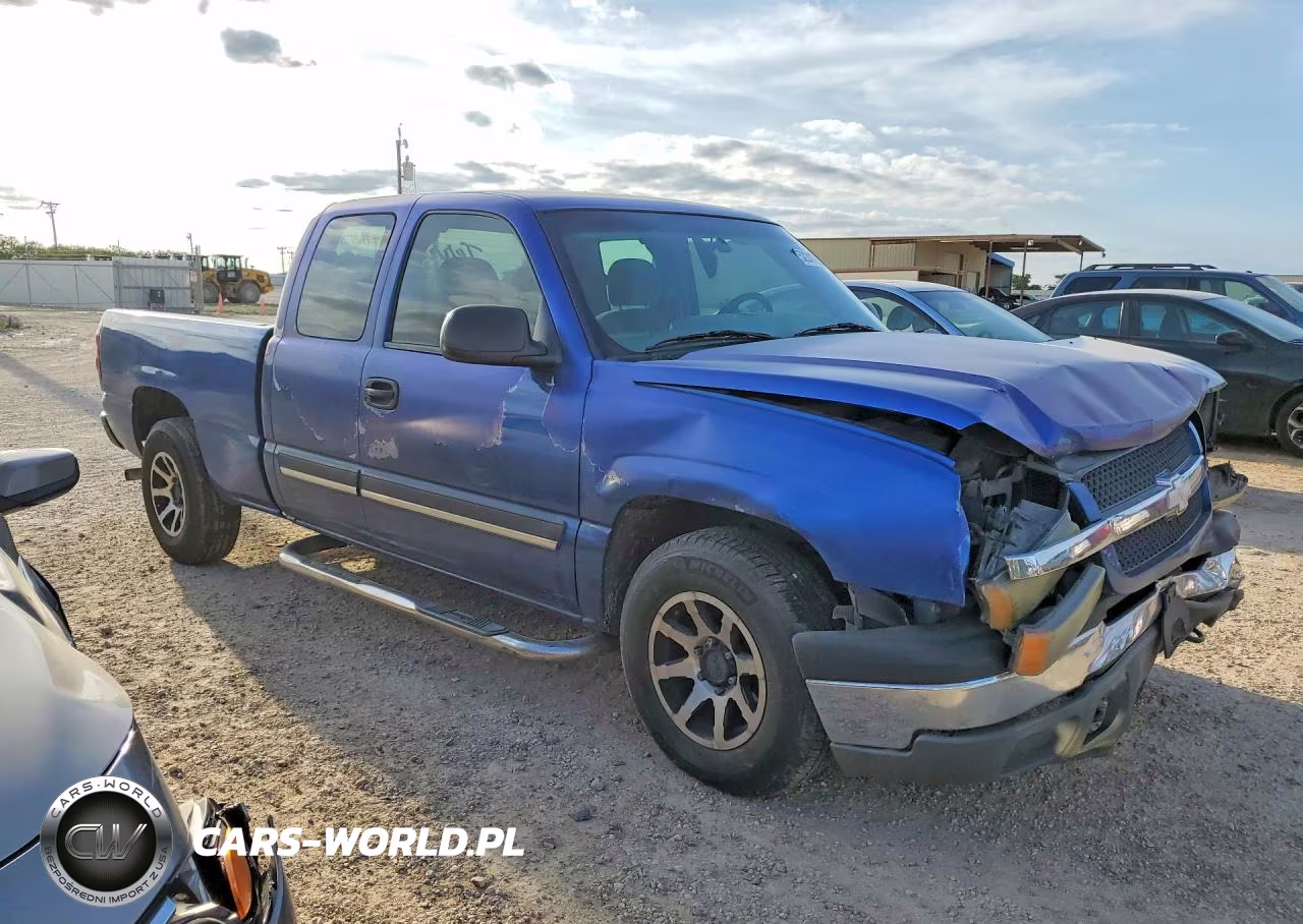 2003 Chevrolet Silverado C1500 VIN:2GCEC19X031141341 - 4